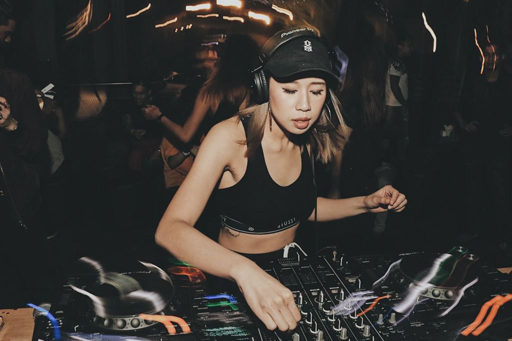 3527-dj-tiana.jpg