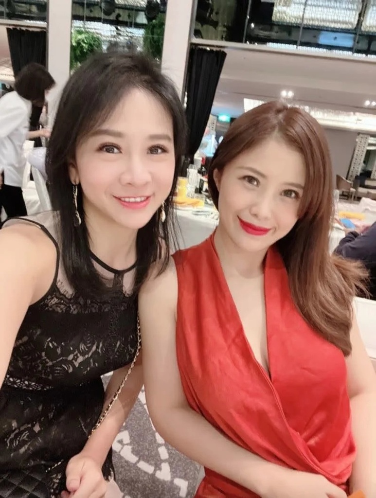 3  ▲「最美主播」宋燕旻以媒人身份參與朋友婚禮。.jpg