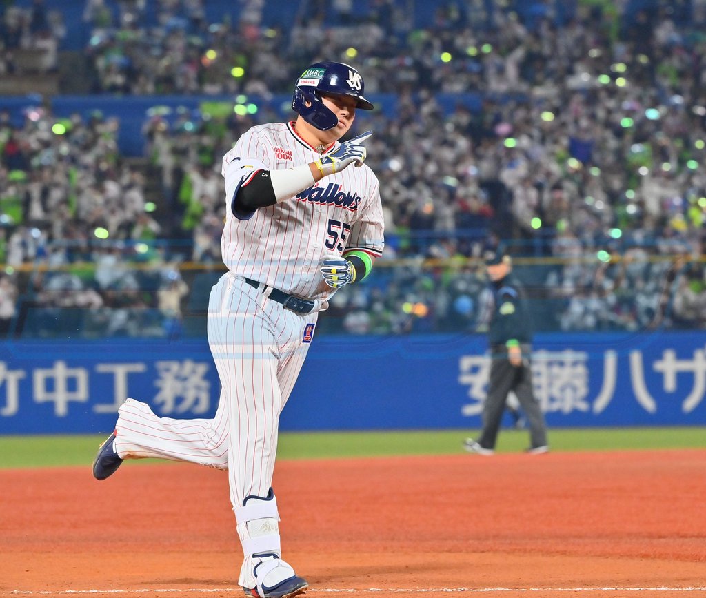 AEF0EB52-45EE-48F4-99EE-FDD82EFCF1DF.jpeg