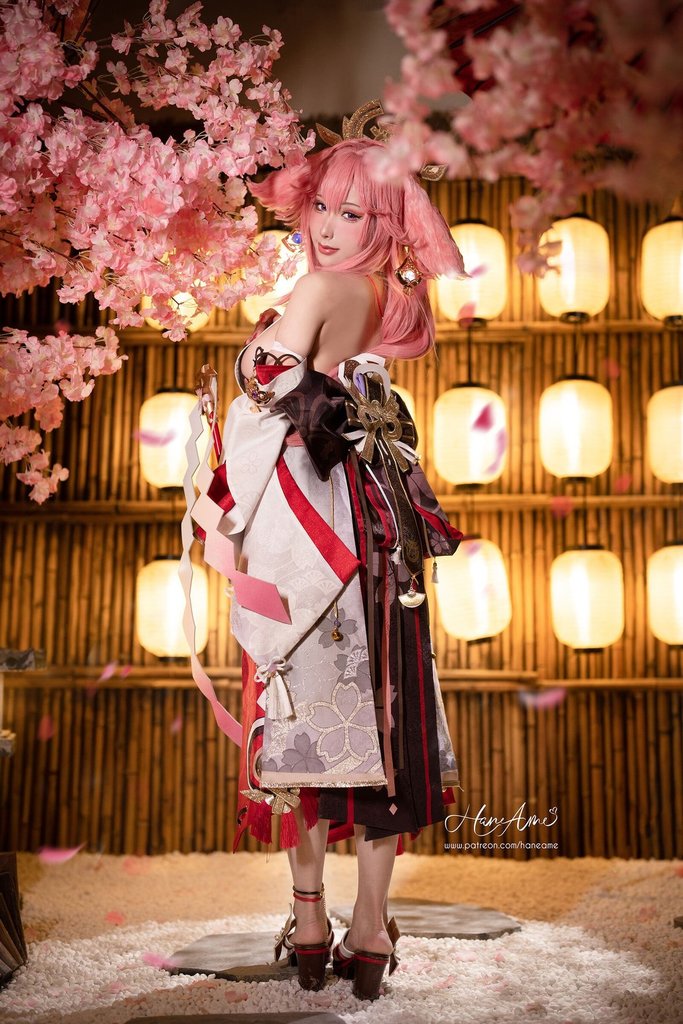 lore - 2022-10-18T155335.653.jpg