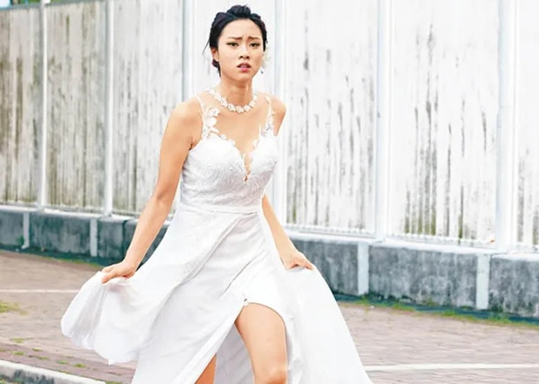 除了辣妹造型，劉穎鏇在劇中也有穿起靚靚婚紗。.jpg