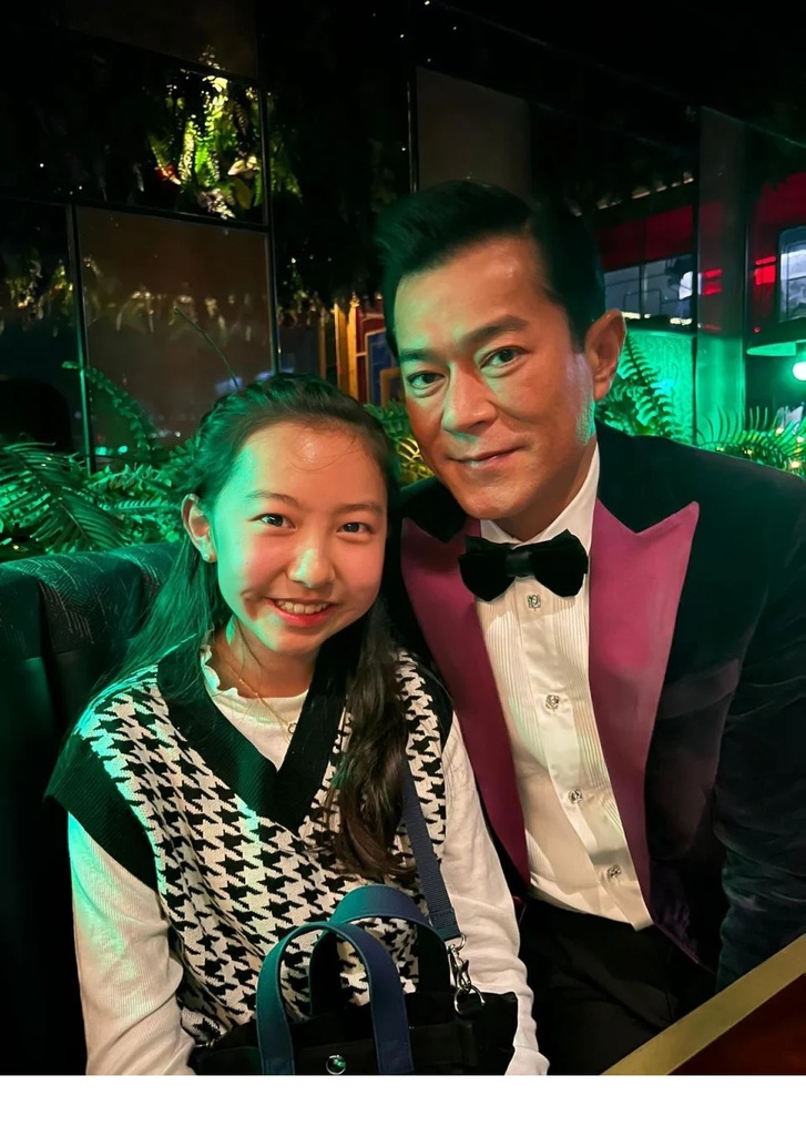 1 古天樂倫敦之行 驚喜重遇《五個小孩的校長》童星「珠女」.jpg