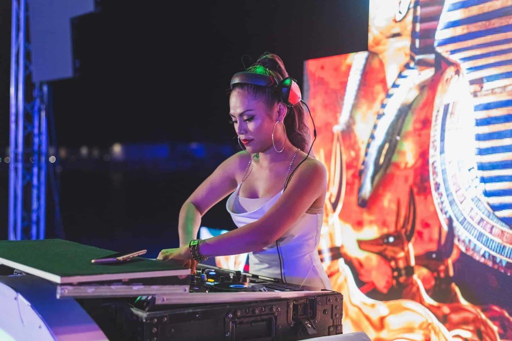 Best-Female-DJs.jpg