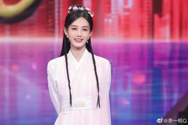 1 ▲李一桐靠「最美黃蓉」封號稱霸新生代小花。.jpg