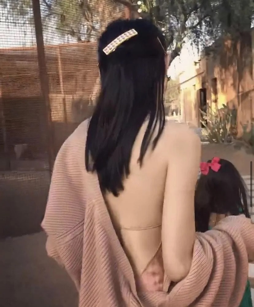 2   林明禎杜拜宣傳大派福利。.jpg