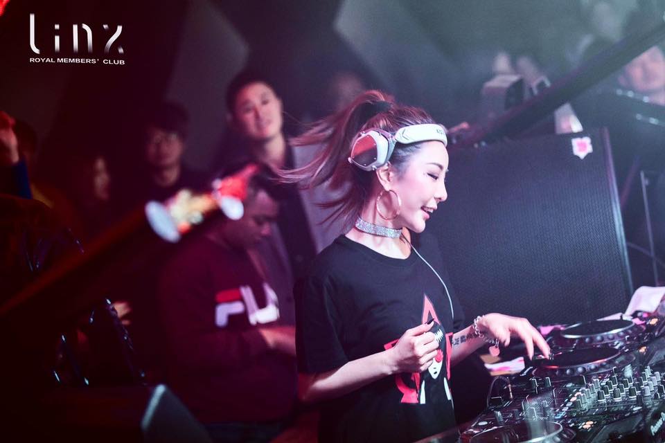 dj-alyshia-tw.jpg