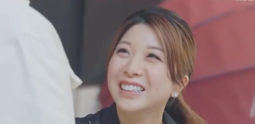 1 因附屬卡發現前夫出軌 前港姐胡家惠一度情緒受困 絕處再覓第二春.jpg.jpg