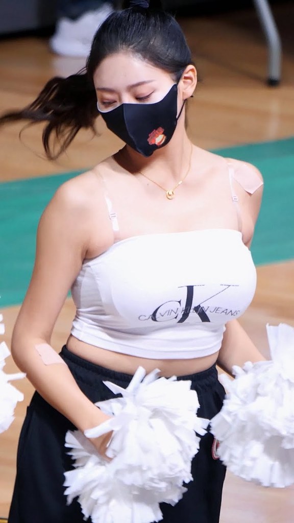 Kim Yi-seo maxresdefault (1).jpg