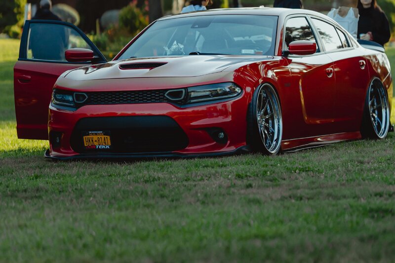 stanced-chargers-v0-l4ygx91e9pmb1.jpg