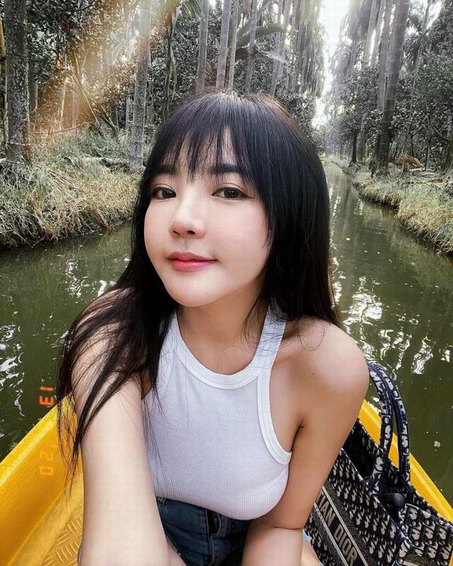 010.jpg