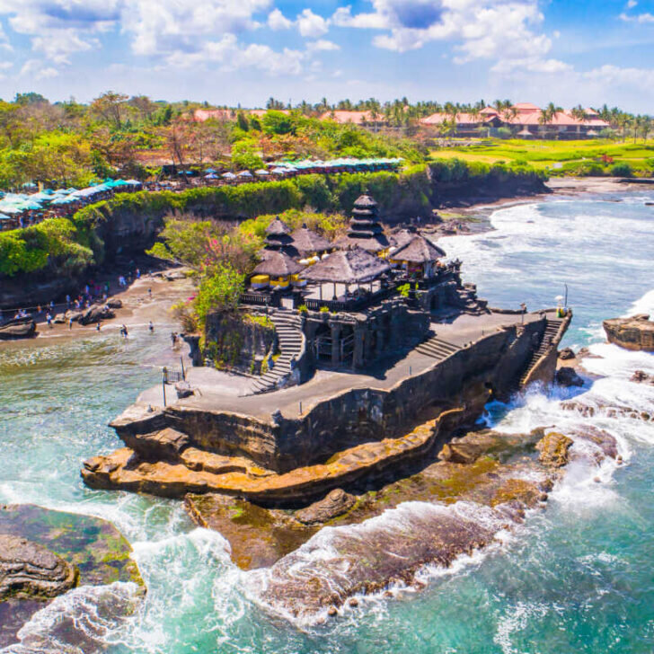 tanah-lot-temple-in-tabanan-bali-728x728.jpg
