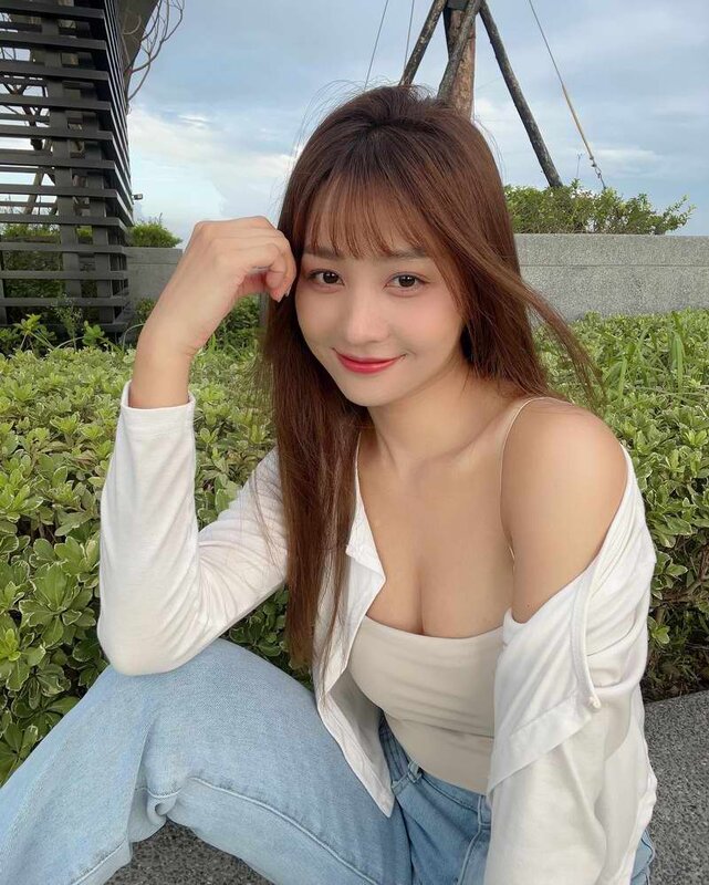 010.jpg