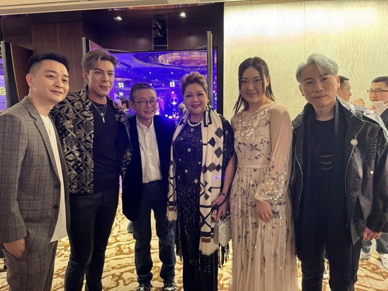 3  俞琤都有到場出席陳淑芬嘅生日宴.jpg