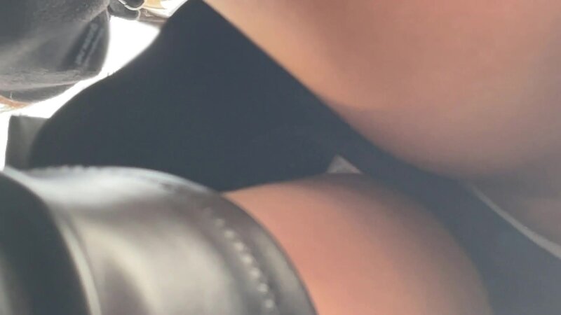 大神街头偷拍❤️美女裙底风光UR级！极品气质长筒靴女神超长时间CD 117.jpg