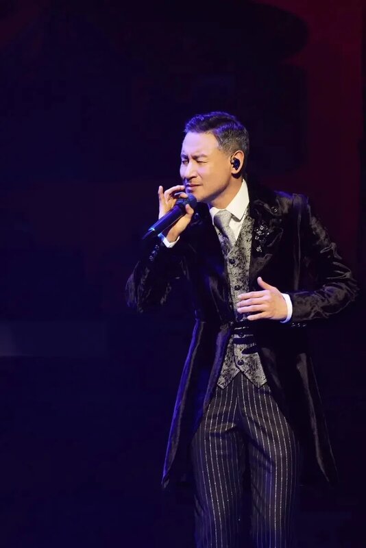 2  張學友7年前北高開唱門票也秒殺，今年62歲的他挑戰極限，歷經跌倒、確診，5月將重.jpg