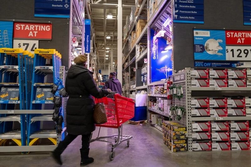 1  美國首季GDP增長1.6%，遠遜預期，再次觸發市場憂慮美國會否再次步入上世紀七十年代滯脹期.jpg