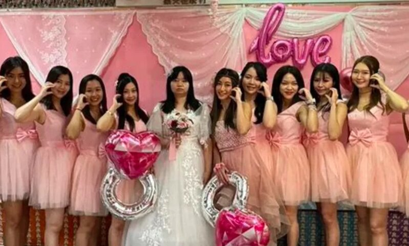 10   前亞視一姐薛影儀行禮嫁「亞視高層」 網民睇完片又鬧黃榕.jpg