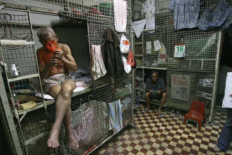 3 籠屋早在1950年代出現，解決大批中國人湧到香港的住屋需要，圖為2007情況。.jpg