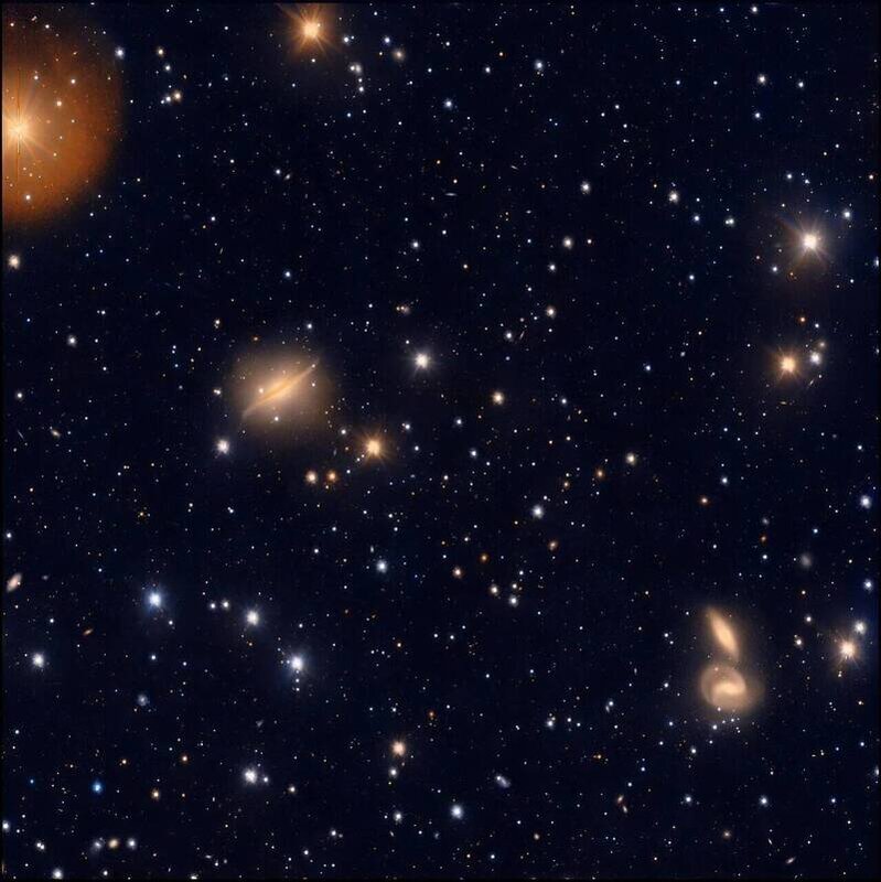ESO 510-G13  透鏡狀星系.jpg
