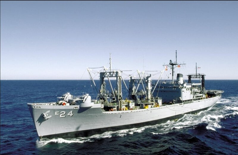 Dubuque ,  LPD 8.jpg