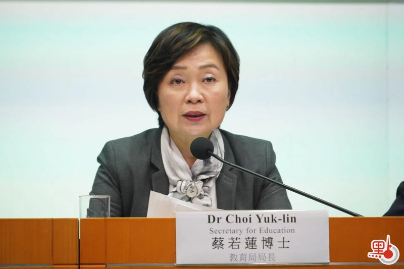 蔡若蓮期望同學鍛鍊不倒精神 學習港隊奧運健兒永不放棄.jpg