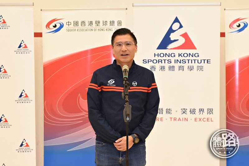 中國香港壁球總會主席的議員邱達根.jpg