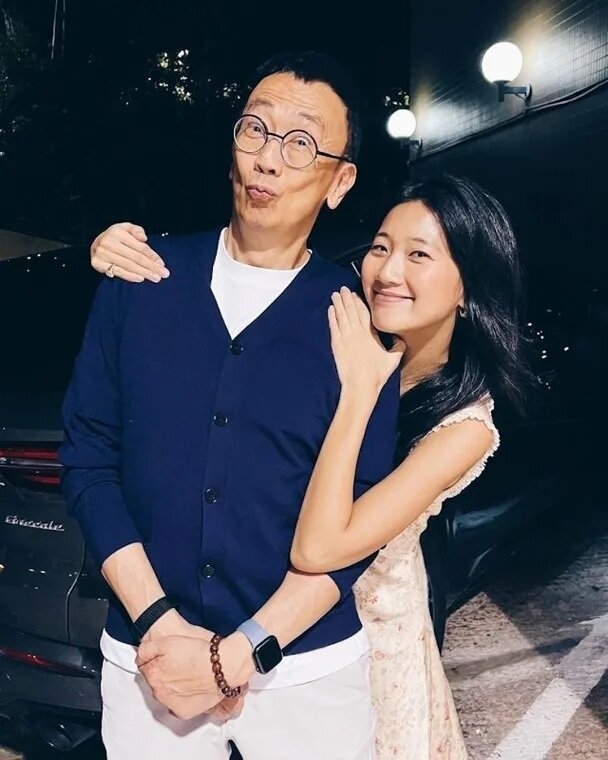 7 鄭丹瑞與大女鄭瑤Zaneta.jpg