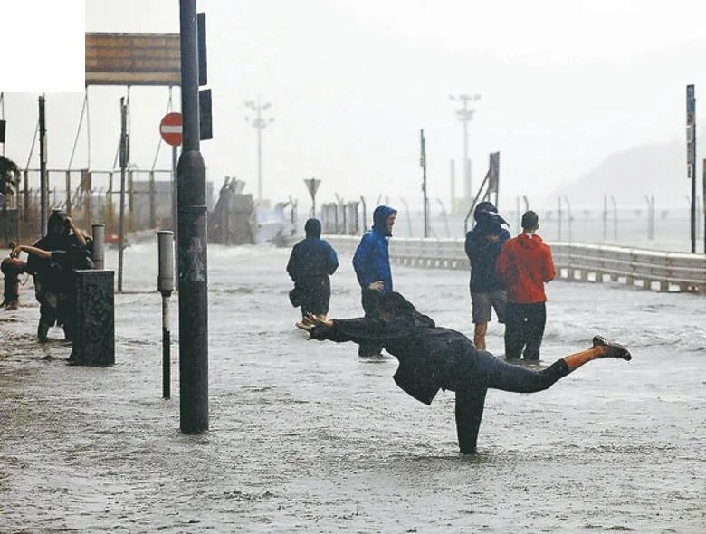 新例下惡劣天氣追風或被罰款 違令闖沙灘可囚14天.jpg