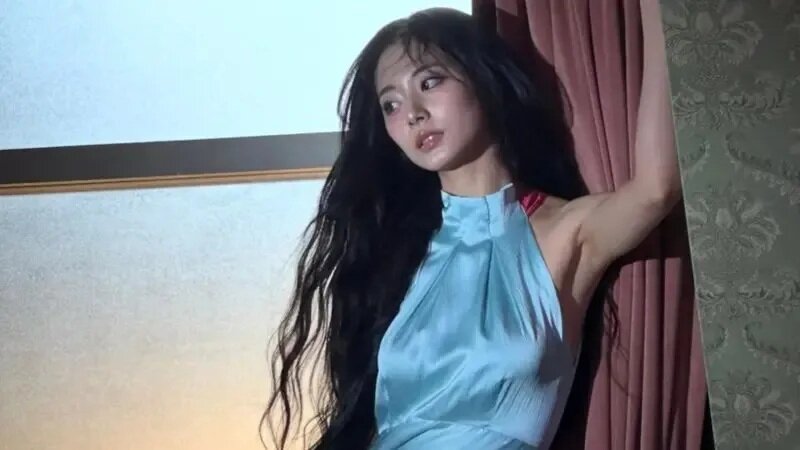 2 子瑜Solo出道，這次一改過往青春少女路線，改走成熟女人風格。.jpg