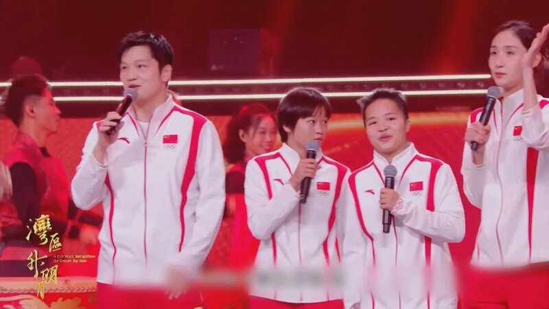 大灣區中秋電影音樂晚會 過百名奧運健兒及歌手表演.jpg