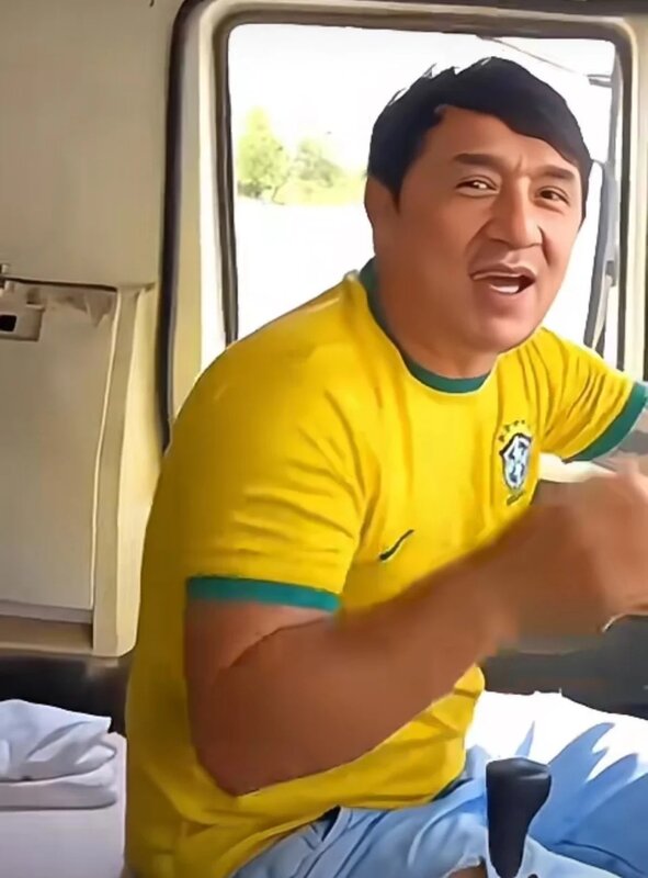 3 「巴西成龍」同大哥近乎容貌一樣.jpg