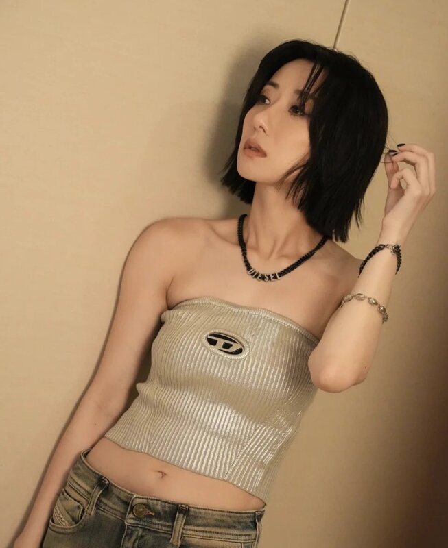 1 泳兒被批評出show衣著求其 大方回應「40歲女士仍然有好多衣服風格選擇」.jpg