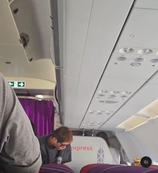 3 之前被網民捕獲飛沖繩。.jpg