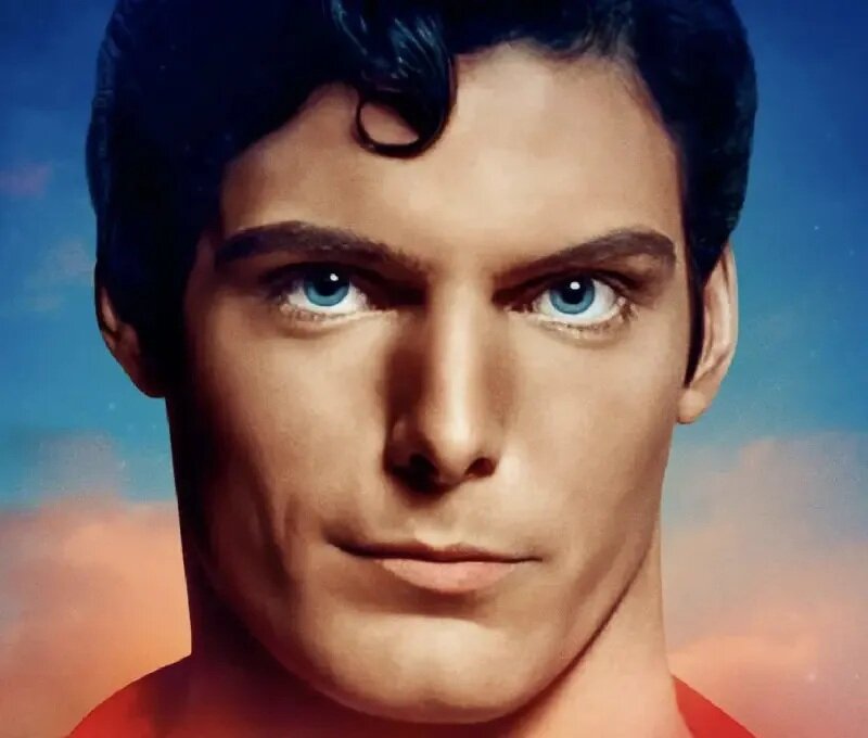 1  影迷公認最經典的《超人》克里斯多夫李維，11月將有紀錄片在台上映，片中他的小兒.jpg