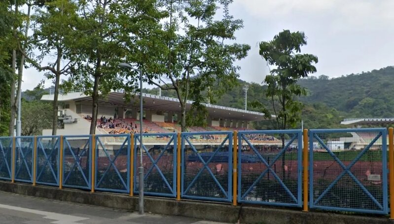 大埔15歲男生陸運會遭襲擊骨折 57歲中學體育老師被捕.jpg