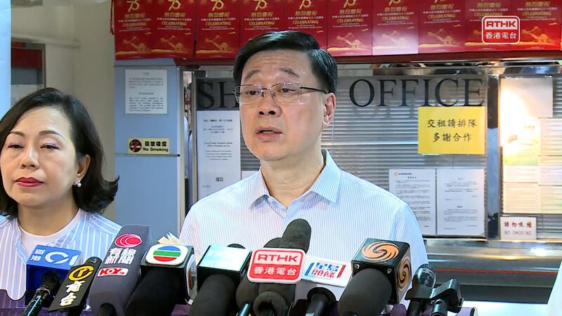 李家超說公屋輪候時間仍長 惟已比他上任時縮短6個月.jpg