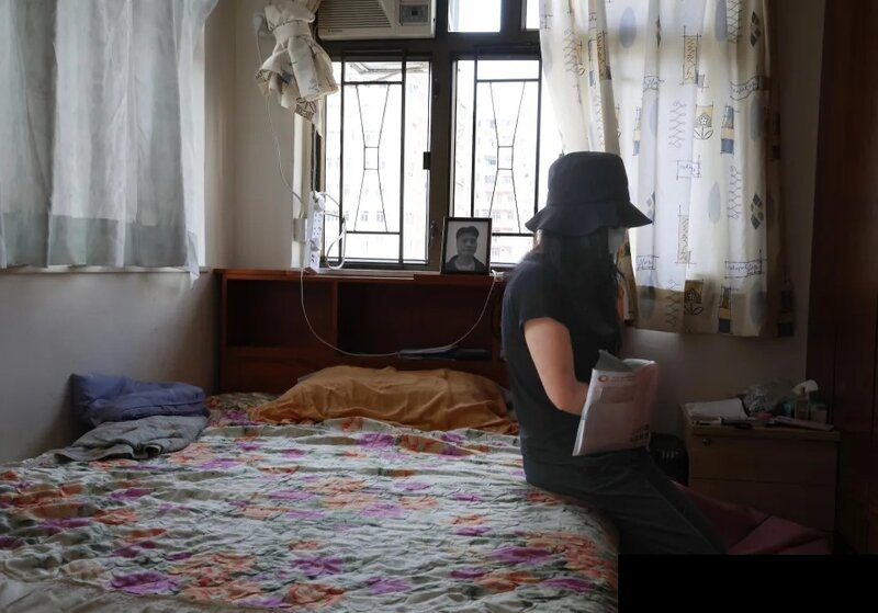 1 過去同床共枕，現時大床只剩李太一人。.jpg