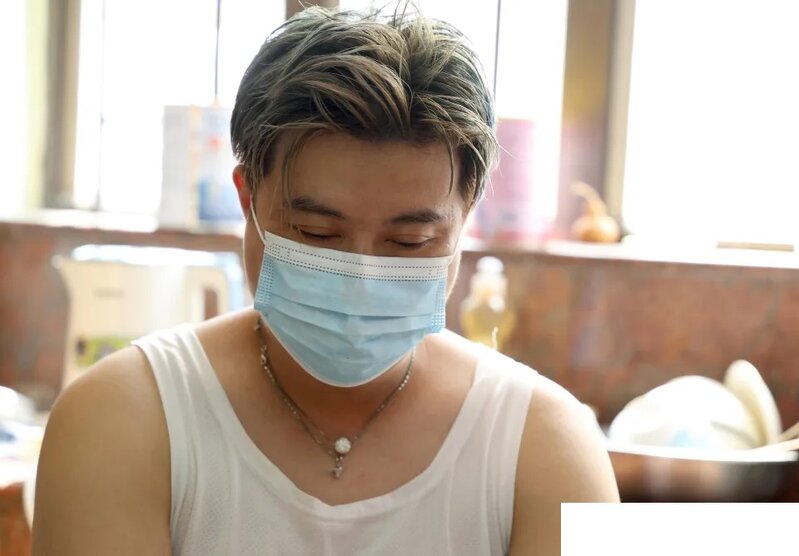 6 據李兄所知，事發三名警員均無開啟隨身攝錄機，未有拍攝到案發狀況。.jpg