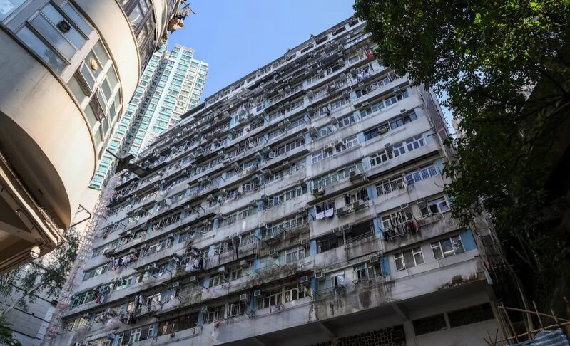 9  北角開槍案事發大廈。.jpg