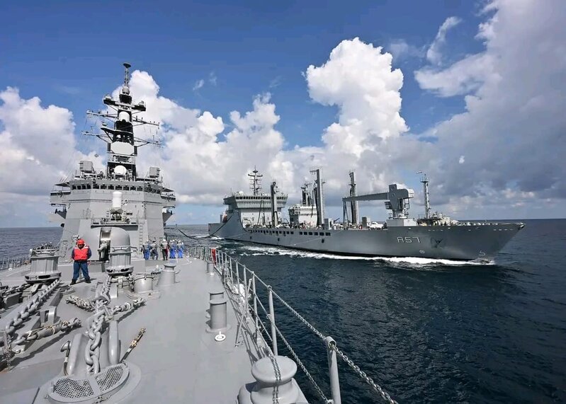 補給艦  夏提號     INS Shakti    A57.jpg