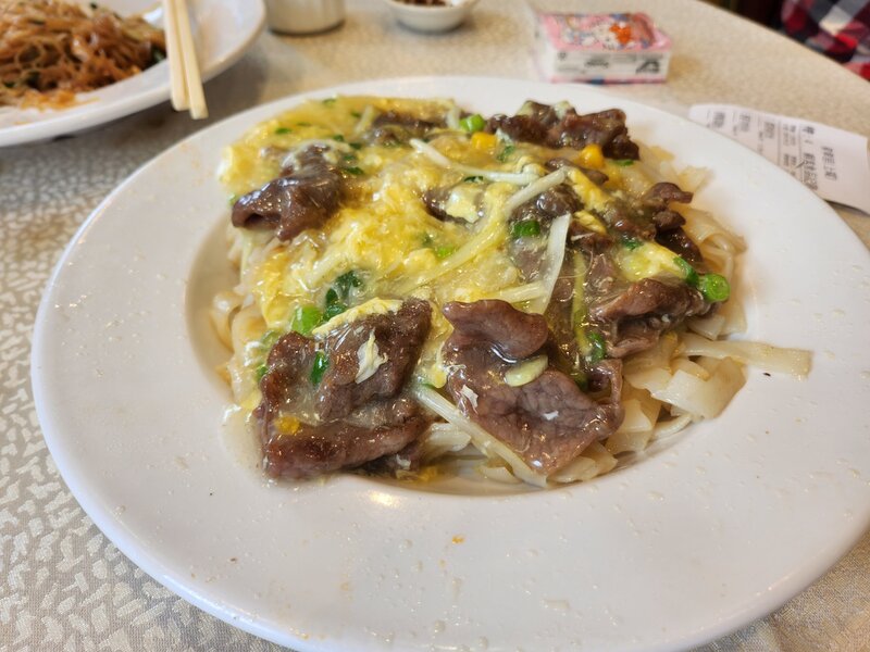 滑蛋牛肉炒河.jpg