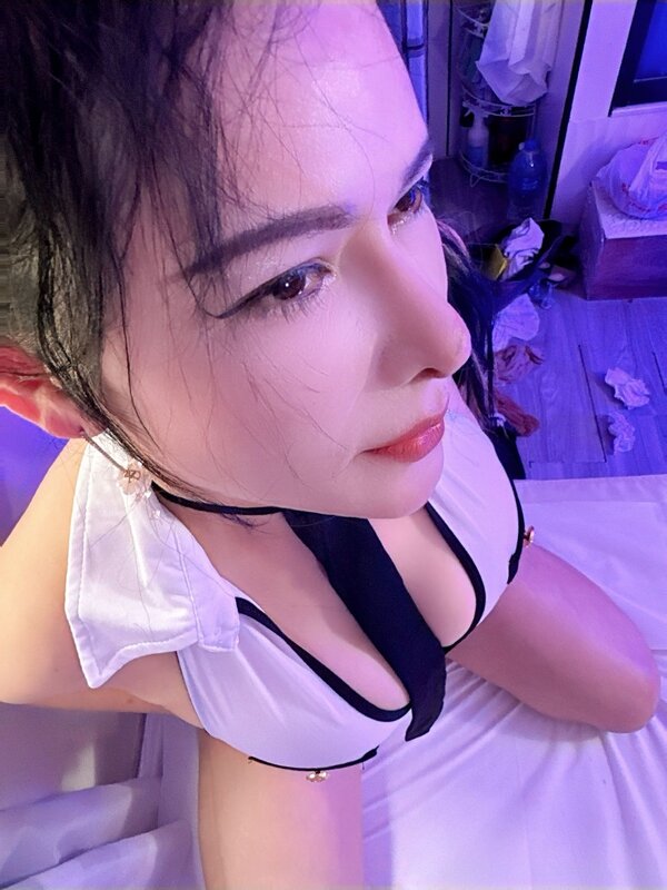 WhatsApp Image 2024-11-12 at 10.32.03 (1).jpeg