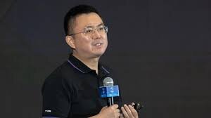 極越汽車 (Ji Yue Auto) 執行長  夏一平.jpg