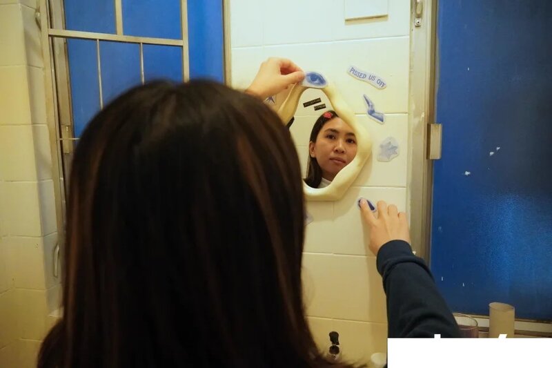 5  Charlene 佈置一坪半的洗手間，也是她最喜歡的裝置。.jpg