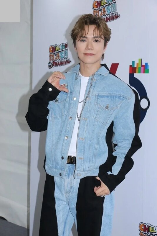 8  張敬軒不排除日後全職照顧雙親，有可能退休。.jpg