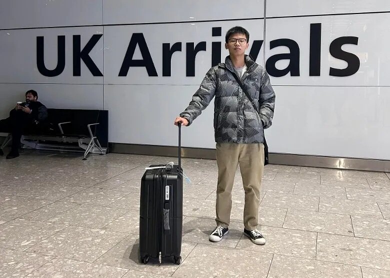 鍾翰林對再被通緝不感意外 流亡英國時已知長時間不能返港.jpg