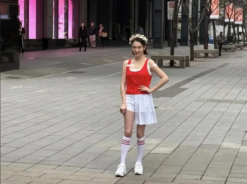 3 ▲張榕容現在開心享受美食，也不太有罪惡感，強調並不是瘦才等於美，可是在演藝圈就.jpg