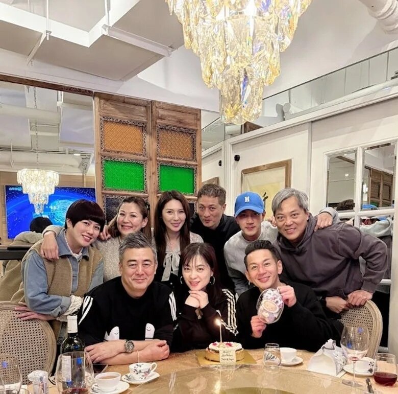 3  陳彥行（左）換了新髮型。.jpg