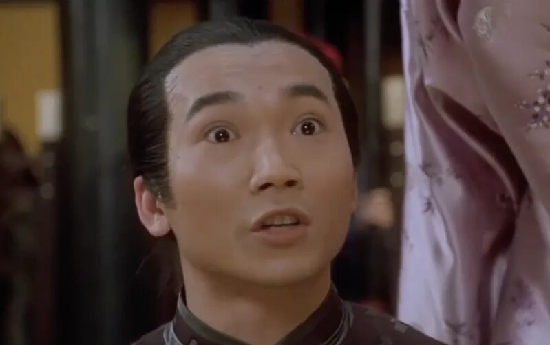 1 喺《九品芝麻官》入面飾演常威嘅鄒兆龍.jpg