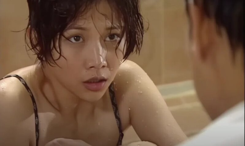 4 蔡少芬1998年以《天地豪情》嘅演出，贏得《萬千星輝頒獎典禮》最佳女主角大獎，成為.jpg